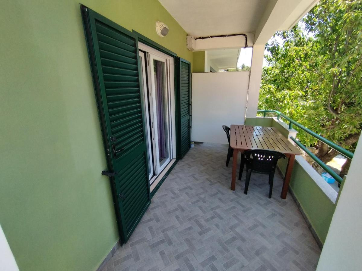 Apratman Uvala Duboka Kruscica Apartment Kruscica  ภายนอก รูปภาพ