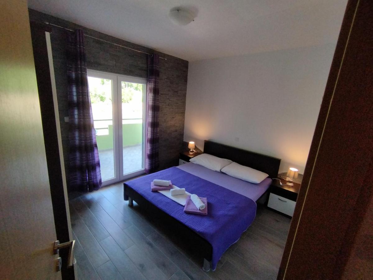 Apratman Uvala Duboka Kruscica Apartment Kruscica  ภายนอก รูปภาพ