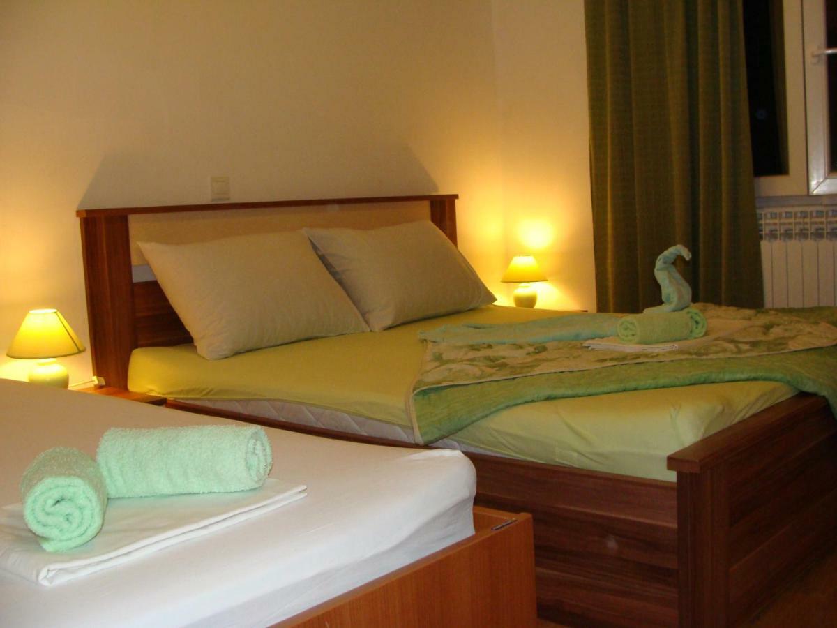 Apratman Uvala Duboka Kruscica Apartment Kruscica  ภายนอก รูปภาพ