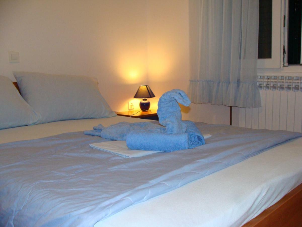 Apratman Uvala Duboka Kruscica Apartment Kruscica  ภายนอก รูปภาพ